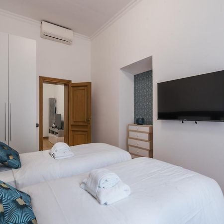 The Best Rent - Four-Room Apartment A Few Steps From The Trevi Fountain Exterior foto